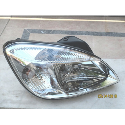 KIA RİO SAĞ FAR ELEKTRİKLİ MOTORLU 2006-2009