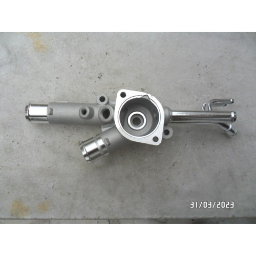 TERMOSTAT YUVASI ÇİFT SENSÖR DELİKLİ HYUNDAI ELENTRA 1996-2000  