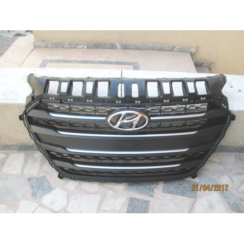 ÖN PANJUR HYUNDAI İ30 2015-2017 AVRUPA ÖZEL MODEL MAKYAJLI KASA
