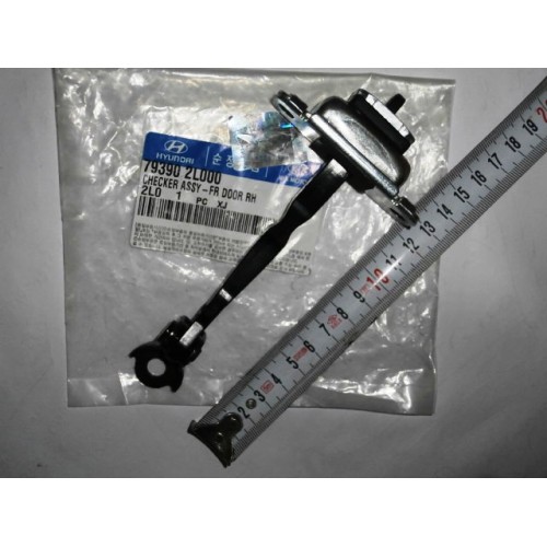 KAPI GERGİSİ ÖN SAĞ HYUNDAI İ30 2007-2012